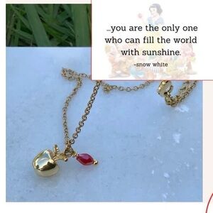 Snow White inspired necklace 🍎